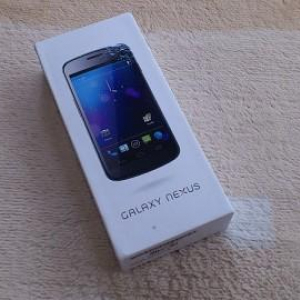 Android 4.0搭載Galaxy Nexus GT-I9250開封の儀