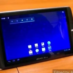 Archos G9タブレットを使ったAndroid 4.0のデモ映像