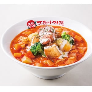 1月限定『ベジトマ麺』はミネストローネにチーズがトロ～リ