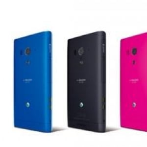 CES 2012：Sony Ericsson、Xperia acroの後継「Xperia acro HD」を発表