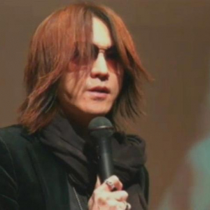 SUGIZO、脱原発世界会議に登壇「自然エネルギーで生活できる」