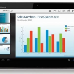 Motorola、イタリアでXOOM 2 Wi-Fi+3Gモデルを発売