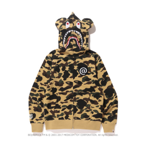 「超合金」も登場！A BATHING APE×BE@RBRICK第2弾