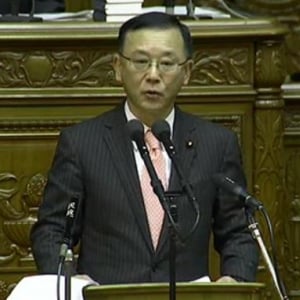 谷垣「マニフェスト違反だ」野田「違反ではない」　国会で代表質問始まる