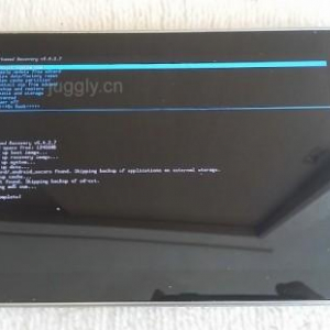 Galaxy Tab 7.7 GT-P6800のroot化手順、ClockworkModリカバリの導入手順