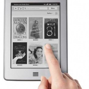 Amazon、4月に日本でKindle Touch 3Gを発売、NTTドコモが携帯回線を提供