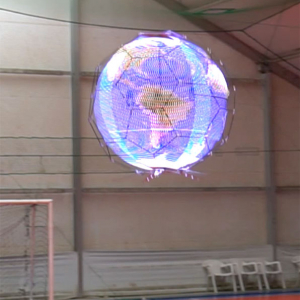 近未来的！世界初『浮遊球体ドローンディスプレイ』をドコモが開発