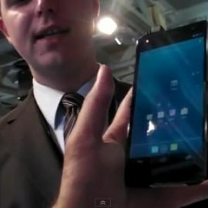 MWC 2012：パナソニックの5インチHDディスプレイ・Snapdragon S4搭載Androidスマートフォン「ELUGA Power」のデモ映像