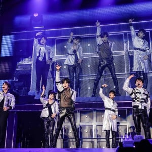 SHINee「皆さんと初めて出会った思い出の場所でまた会えました！」、5度目の全国ツアーラストを飾った代々木第一体育館での公演レポート