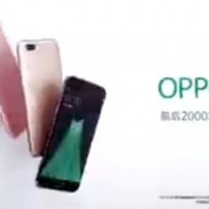 OPPO、未発表モデル「OPPO R11」のテレビCMをフライングで放送