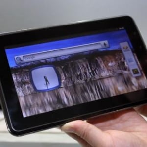 GIGABYTE、CeBIT 2012でAndroid 2.3の7インチタブレット「GIGABYTE S700」を展示