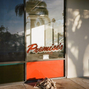 LAを愛する写真家が切り取る、時が止まったような街の風景Clint Woodside × Dan Monick ‘Vineland’