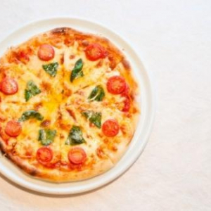 日本のピザはどれだけ高いのか？世界のピザ価格調査