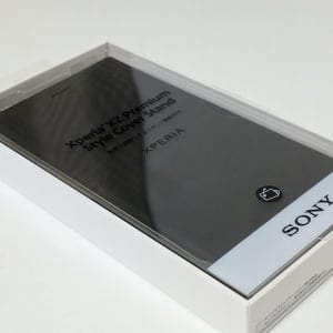 Xperia XZ Premium用「スタイルカバースタンド（SCSG10）」のレビュー