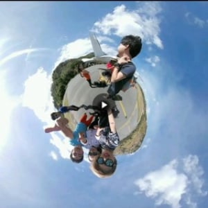 「Insta360 Air」のアプリがアップデート、スティッチング処理が改善、一枚の360画像からショートムービーを作成可能に