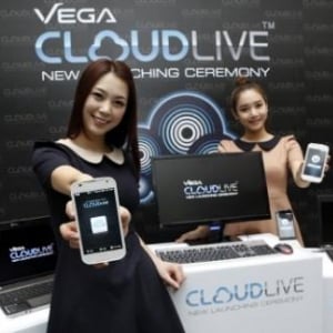 `Pantechの新型LTEスマートフォン”Vega Racer 2”は4.8インチHDディスプレイ、Snapdragon S4 MSM8960を搭載、4月下旬～5月上旬に韓国で発売