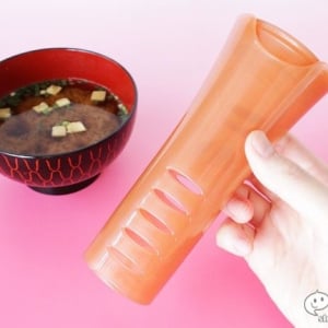 これひとつで計量から味噌溶きまで出来る『くるくる味噌とっきー』