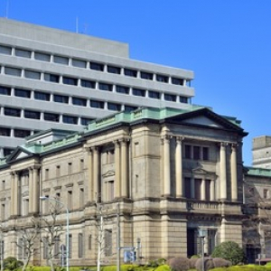 【合コンでモテる雑学】日本銀行は上から見ると「円」の形をしている！！でも・・・