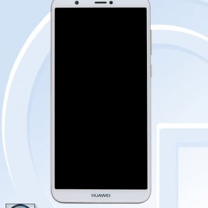 Huawei、約5.7インチとコンパクトな18:9ディスプレイ端末を開発中