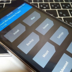 TeamWin、TWRP 3.2.0-0をリリース、Pixel 2のサポートを改善