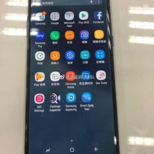 Galaxy A8+（2018）は丸いコーナーのインフィニティディスプレイを搭載