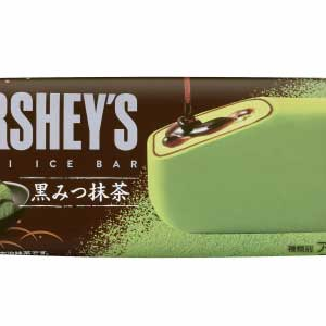 ハーシーチョコが和のアイスに♪ ロッテ「HERSHEY‘S 黒みつ抹茶」新発売