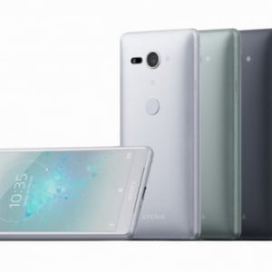 Sony Mobile、5インチ18:9ディスプレイを採用した「Xperia XZ2 Compact」を発表