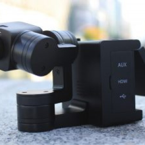 映像ブロガー必見! 自撮り用4Kカメラ「Idolcam」は電動3軸ジンバルで手ぶれ軽減