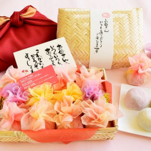 母の日に和菓子の花束を！人気のクリーム大福3種「和菓子の花束籠盛りセット」限定発売