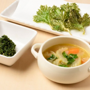 ［セロリの葉のレシピ］天ぷらやスープなど簡単レシピ3選