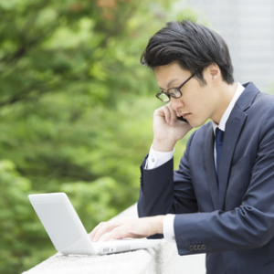 仕事は自分でやるのが一番早いと考える人は「デキる人」OR「デキない人」？