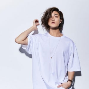 赤西仁、新曲「Feelin’」先行配信スタート＆MV公開