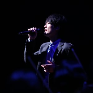 尾崎裕哉、初単独フルオーケストラコンサート注目の東京公演をレポート　尾崎裕哉＆尾崎豊作品が管弦楽の響きとともに