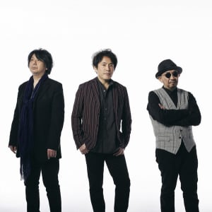 SING LIKE TALKINGのデビュー30周年記念日にエキシビジョン開催、西村智彦（g）料理本出版も