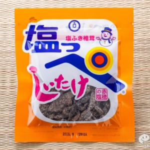 長年食卓で親しまれている あの『塩っぺ』シリーズから、素材の旨味を最大限生かした塩ふき椎茸『塩っぺしいたけ』が新発売！