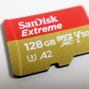 AndroidのA2クラスに準拠したSanDisk 128GB Extreme Micro SDカードをレビュー