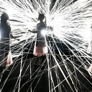 Perfume、アルバム『Future Pop』アナログ盤を3色展開