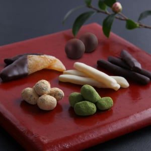 和菓子屋こだわりの素材で作る、バレンタインチョコレート「心よせ」