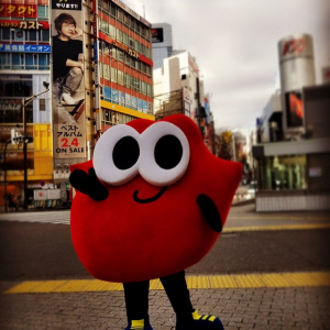 Nissy（西島隆弘）のマスコットキャラクターLippy、渋谷にサプライズ登場