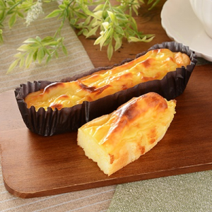 温めるともっちり食感が変化！ローソン「とろけるチーズのモッチケーキ」新登場