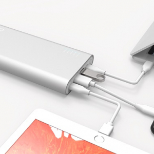 『MacBook Pro』2台＋デバイス2台同時充電可能！　ドイツ発大容量バッテリー『Alster Plus156W USB-C PD Powerbank+HUB』日本上陸