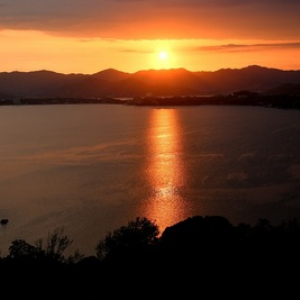 【静岡の旅】 日本で唯一！ 湖上をロープウェイで行く絶景夕焼けツアー
