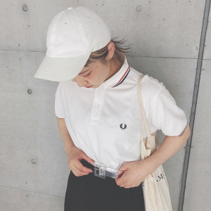 白Tに飽きた人は、ワンロゴポロシャツにシフト！ロゴ刺繍がおしゃれな「FRED PERRY」が今っぽくてかわいい