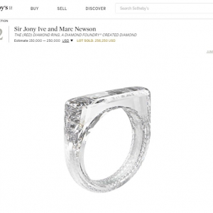 Appleのデザイナーによる丸ごとダイヤモンドの指輪がまぶしすぎる