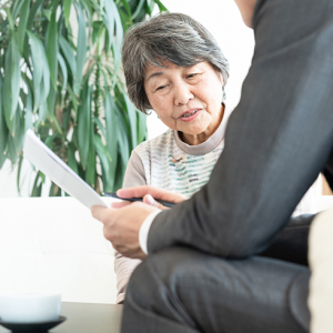 80代女性「不動産屋6件に断られました」。高齢者の賃貸入居の今