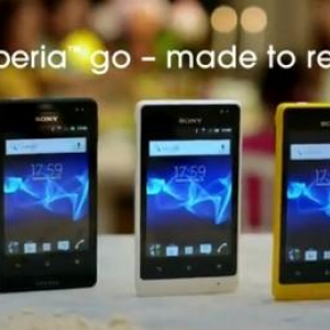 Xperia goとXperia acro Sの公式動画