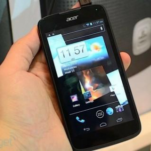 Acer、Android 4.0を搭載したLiquid新モデル「Liquid Gallant E350」をComputex 2012で公開