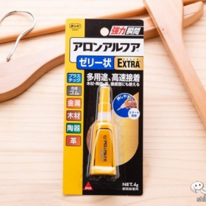 『ボンド アロンアルフア® EXTRA® ゼリー状』垂れにくく、しみ込みにくいから木製家具や木製品の接着・補修に最適！