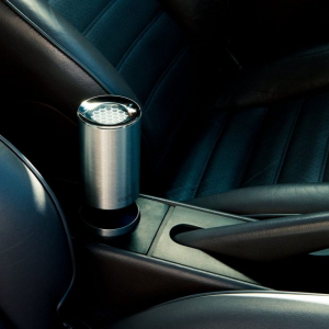 部屋や車内の空気を綺麗に　ポータブル空気清浄機「cado MP-C20U」