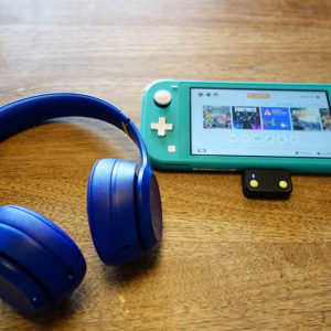 帰省の移動のお供にいかが？　Nintendo SwitchにBluetoothヘッドホンやイヤホンをワイヤレス接続できるオーディオトランスミッター「UP-ATC」